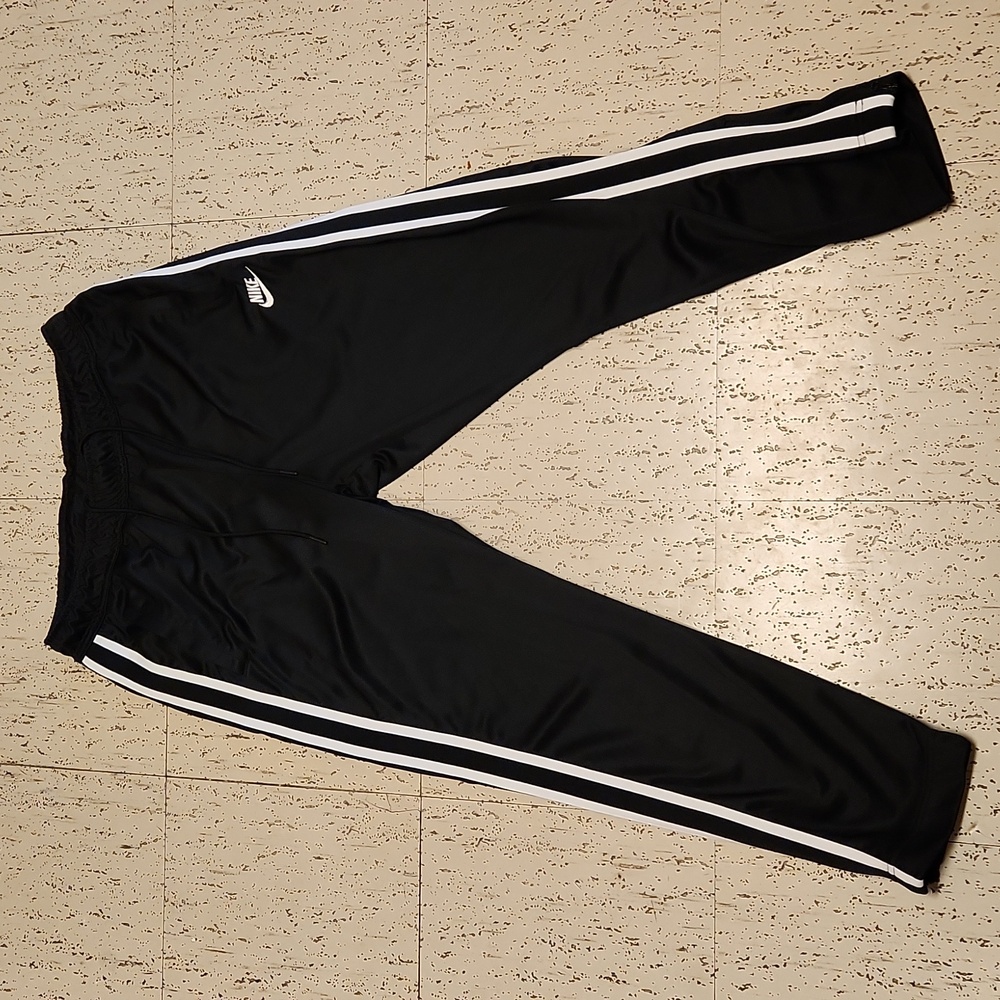 Nike Swoosh Black Side Stripe Straiggt Leg Track Pants Vintage Y2K